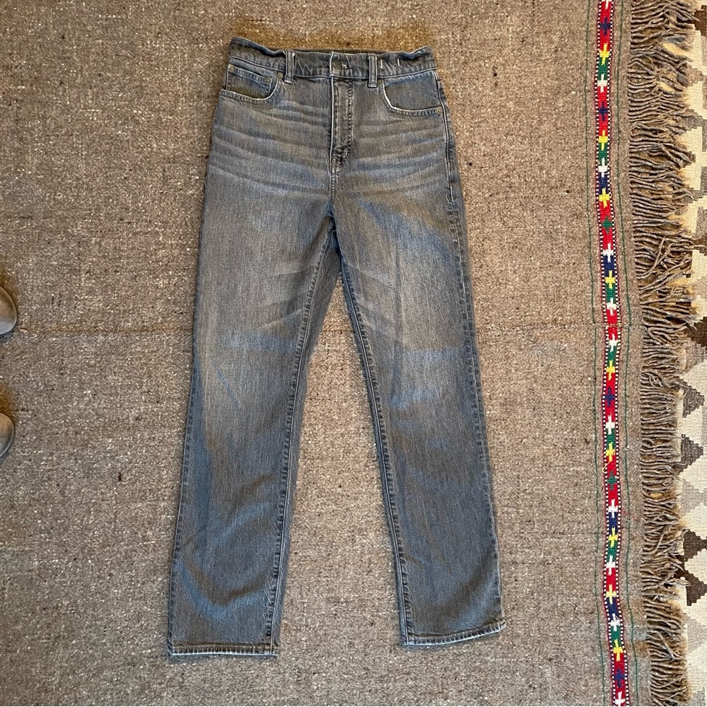 Madewell 90s straight jeans 28x29.5”